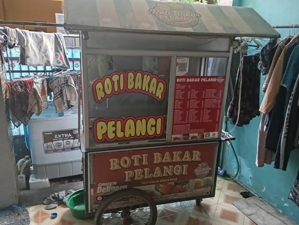 Gerobak Bekas roti bakar
