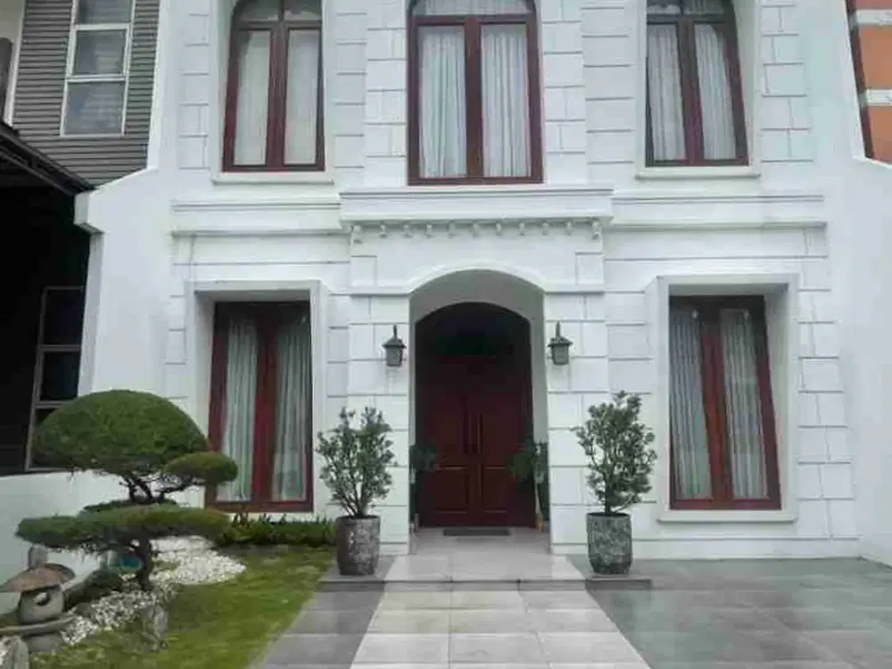 DIJUAL RUMAH MEWAH