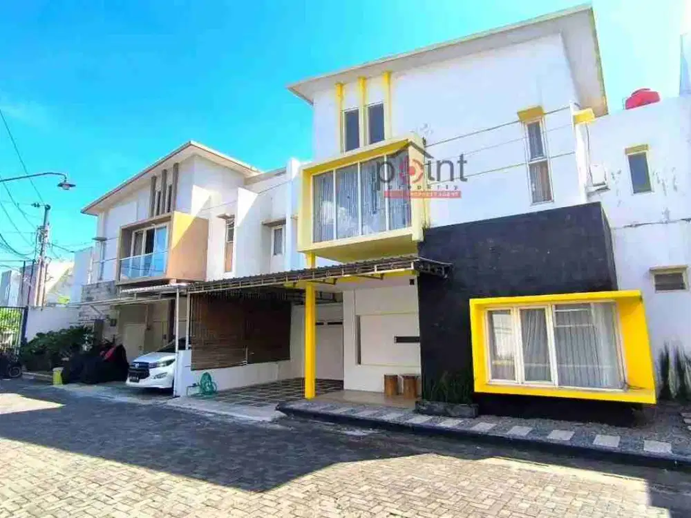 Rumah Mewah Cluster Elit Dekat Tol Solo