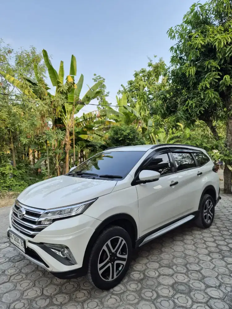 DAIHATSU TERIOS R DELUXE MATIC 2019