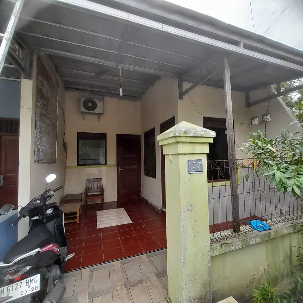 Rumah disewakan191