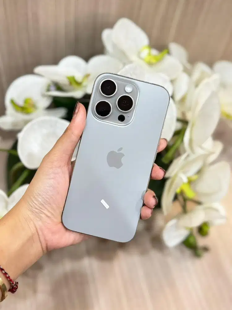 Iphone 16 pro 256gb natural titanium sec resmi