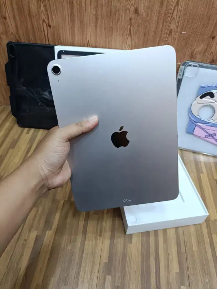 iPad Air M3 11'' 256 iBox bh 100 cc 55 Garansi april 2027