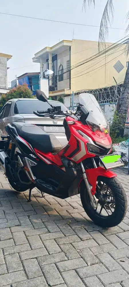 ADV ABS 85% LIKE NEW