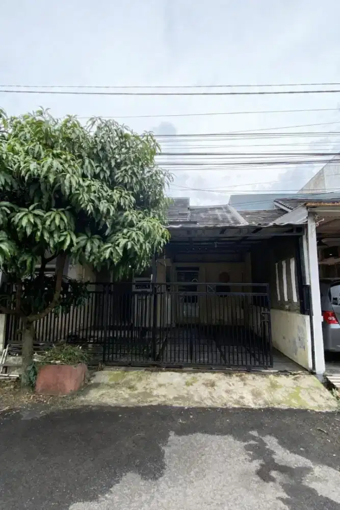 Dijual Rumah dikomplek Ciwastra 3 KT 800jutaan