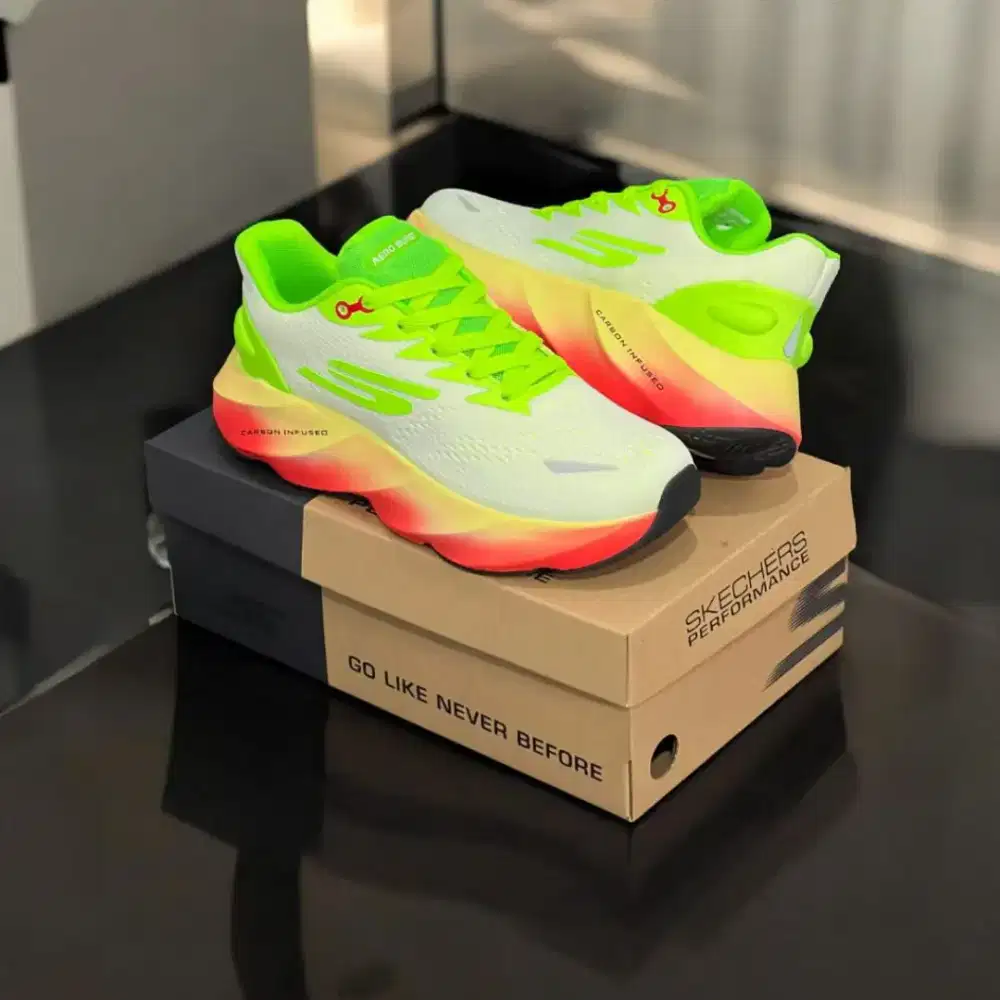 Sepatu sneaker Skechers 03