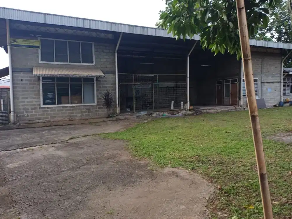 Ex Gudang / Workshop di raya Cileungsi jonggol bogor, Kecamatan mekarsari luas tanah 5.637m2 bangunan 285m2