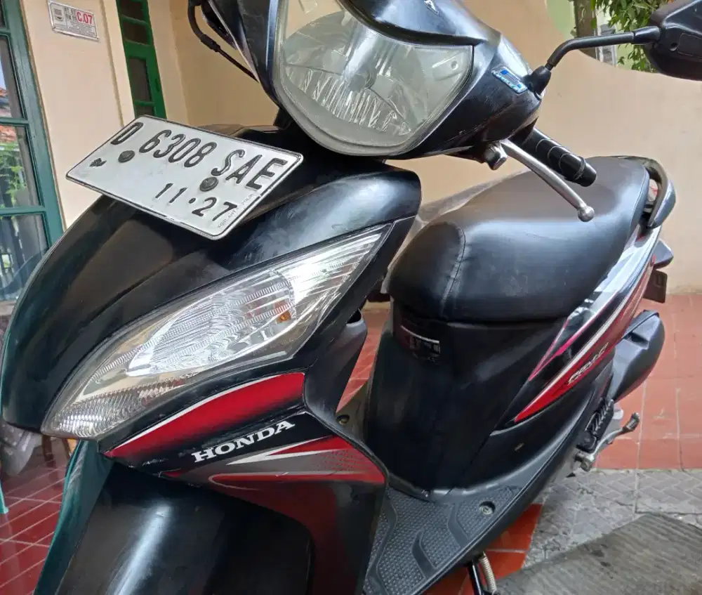 Honda Spacy Fi 2012 Helm in Merah Hitam ori mulus siap pakai
