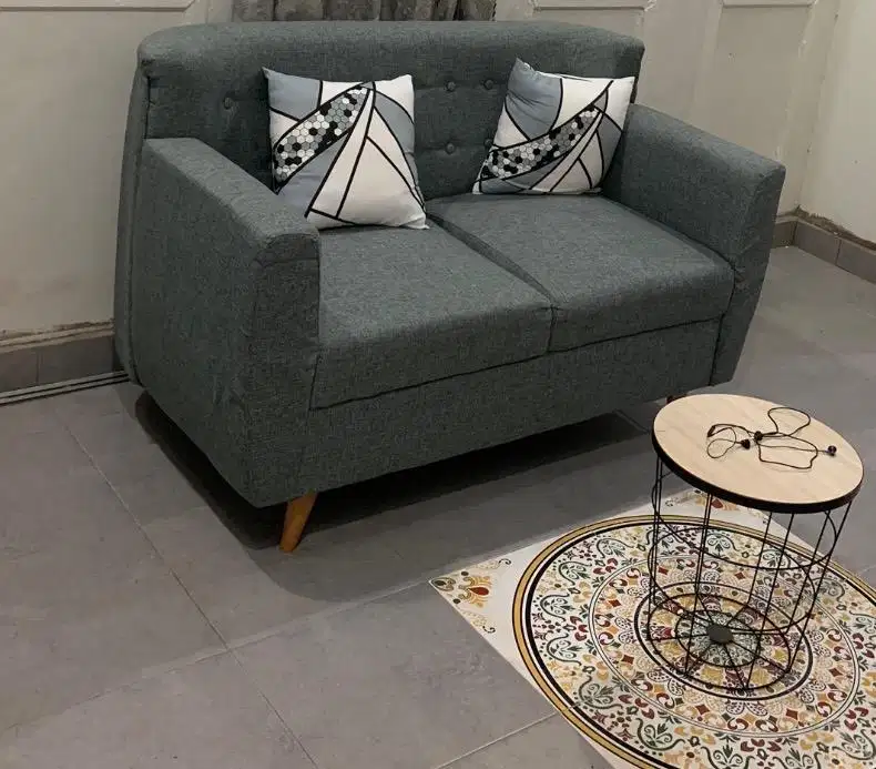 Sofa custume abu