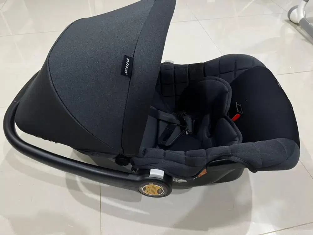 Carseat And Baby Chair