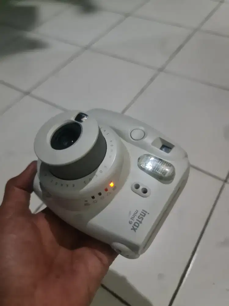 Kamera Instax Mini 9