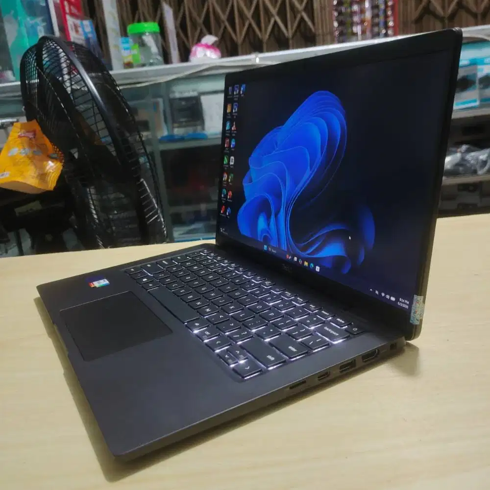 Laptop Dell 7420 Intel Core i5 Gen 11th 16/256 SSD Mulus