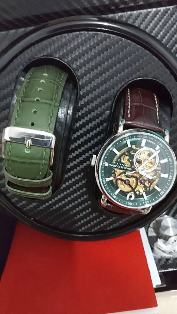 Jam tangan Charles jordan