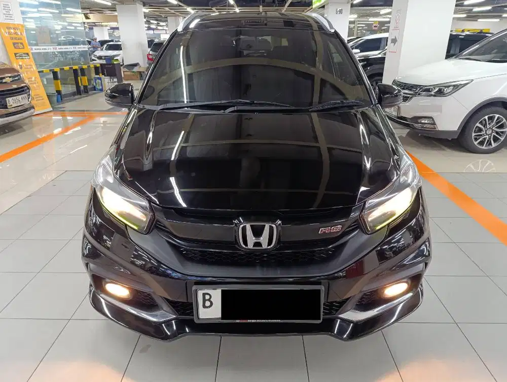 DP 5 juta Honda Mobilio RS 1.5 AT Tahun 2019/2020
