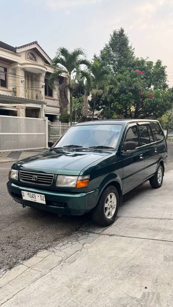 Toyota Kijang Kapsul Super LSX Bensin Manual 1997 Mulus Siap Pakai