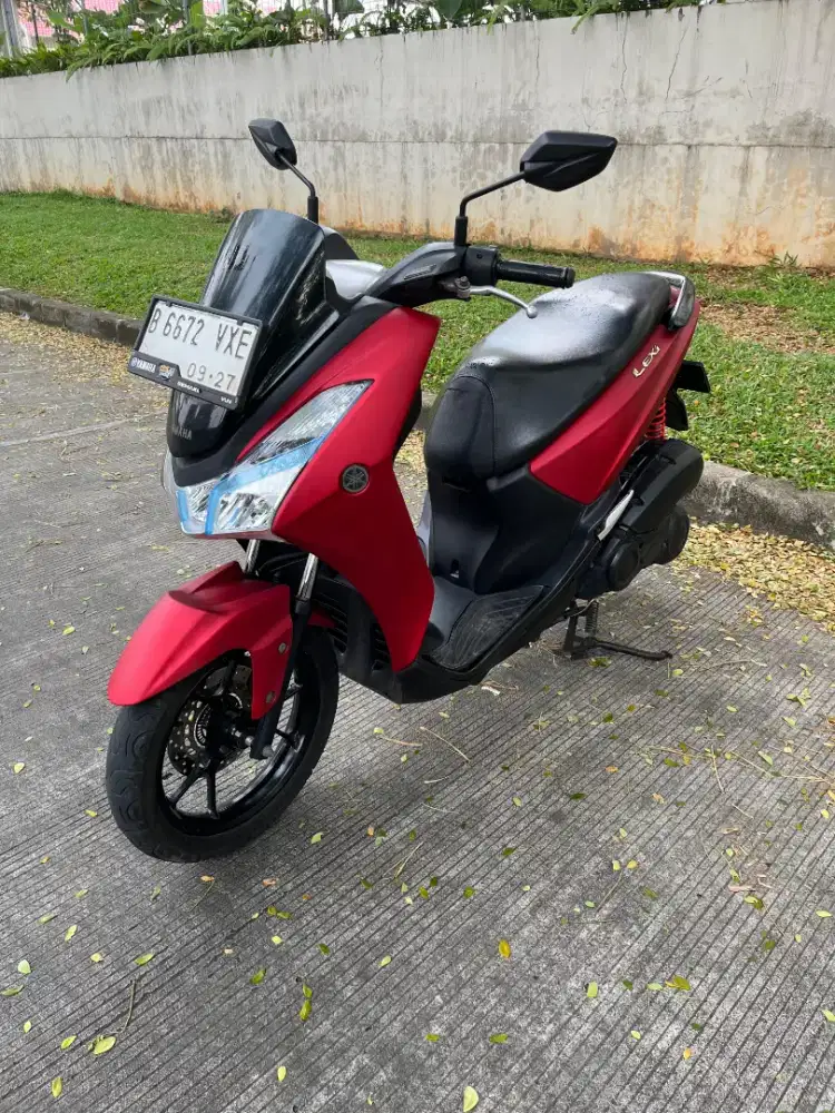 Yamaha Lexi 125 Cc Kunci Merah Doff