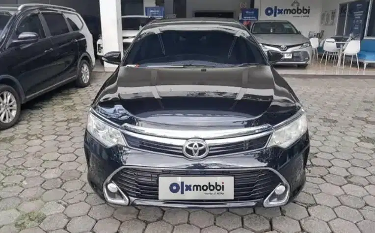 LOW DP Toyota Camry 2.5 G Bensin-AT 2018 SED