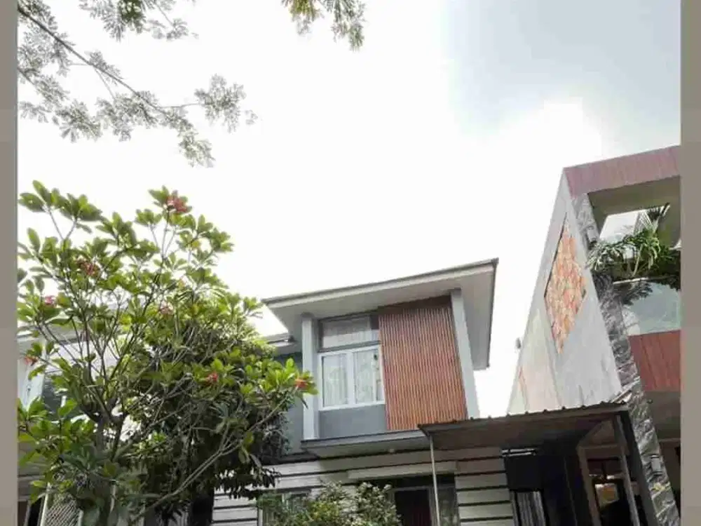 Disewakan rumah besar siap huni