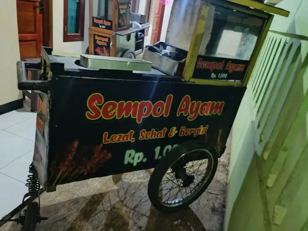 Gerobak dorong / roda
