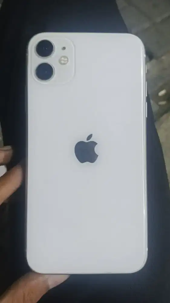 iPhone 11 64gb inter