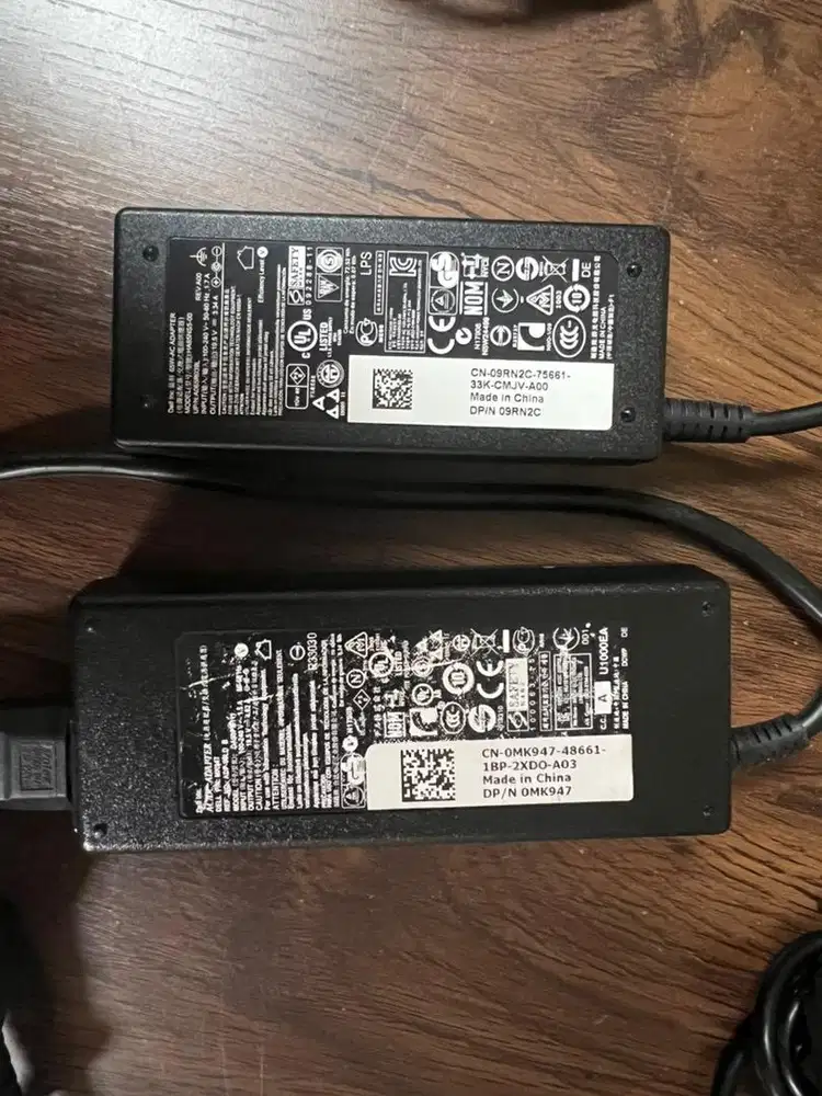 Charger Laptop Dell