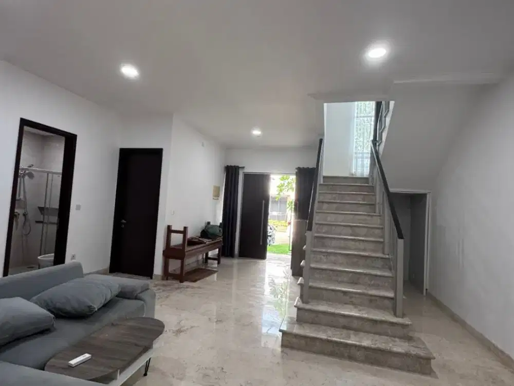 Rumah Mewah Full Furnished di Cluster Concerto, Golf Island Pik