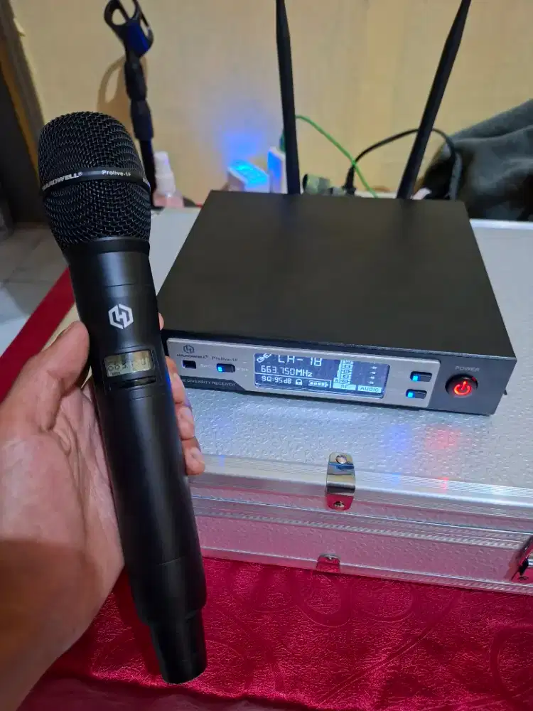 Mic Wireless Hardwell Prolive 1F Original New