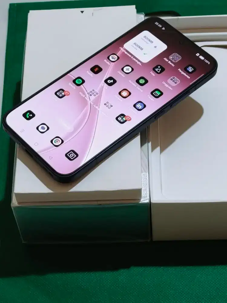 Oppo Reno 15 5G 8/256gb Mulus 98% Like New