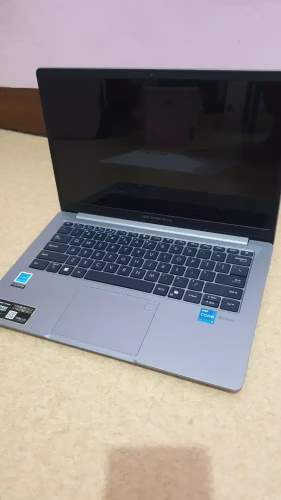 Kondisi 99,99% LAPTOP ASUS EXPERTBOOK P1403CVA ( 8 / 512)