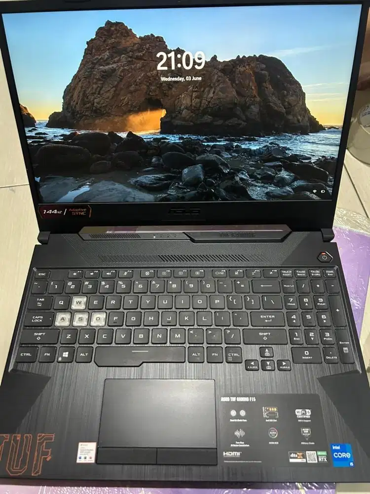Laptop gaming asus tuf f15 fx506HC