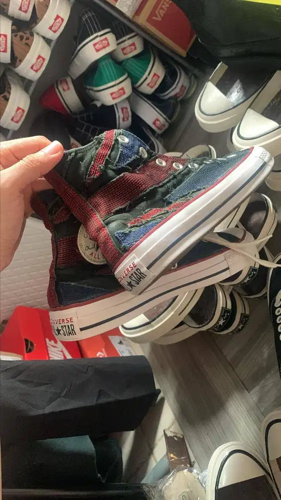 RARE CONVERSE THE WHO UNION JACK SZ 42