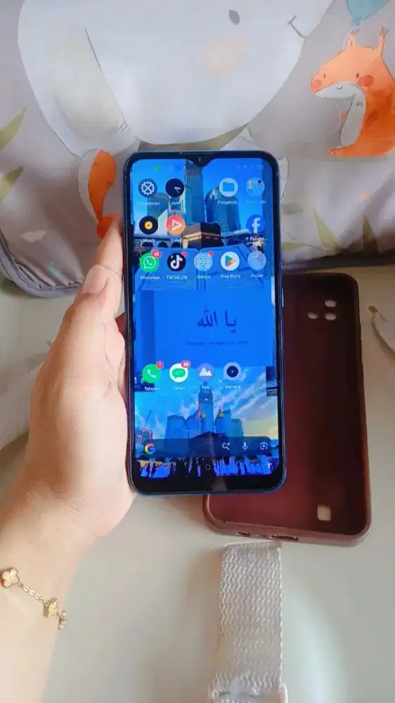 Bismillahirrahmanirrahim dijual BU CEPAT HP Realme C20 warna Lake Blue
