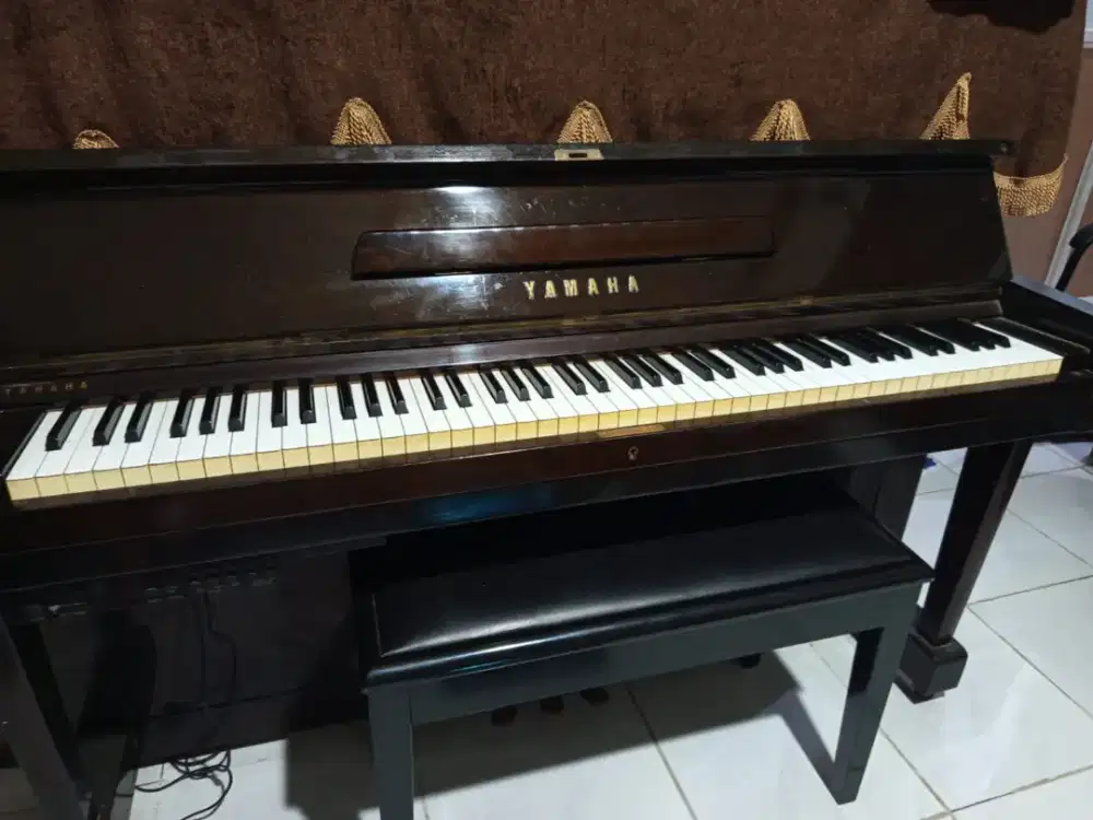 DIJUAL PIANO YAMAHA U1 NIPPON GAKKI