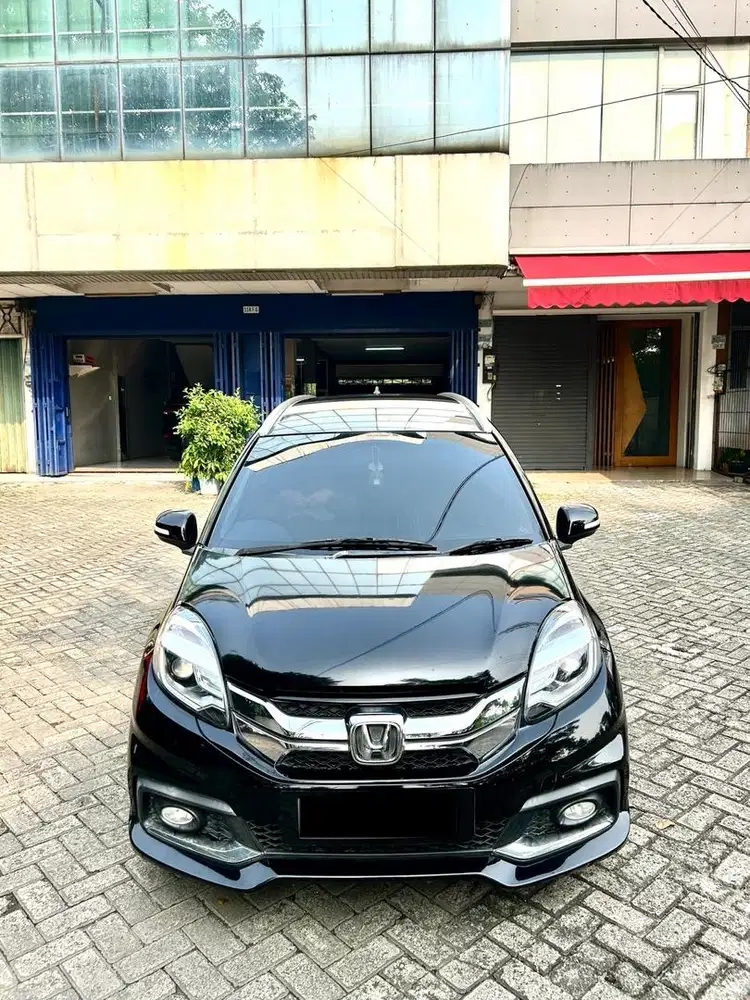 (TDP 20JT) Honda Mobilio RS AT 2015