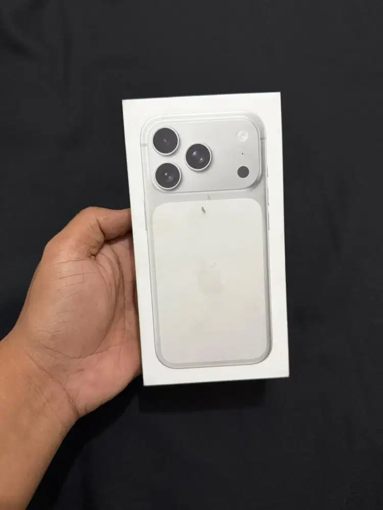 iphone 17 pro 256gb silver new bnib