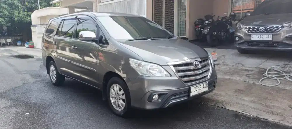 Kijang Innova G Diesel AT 2014