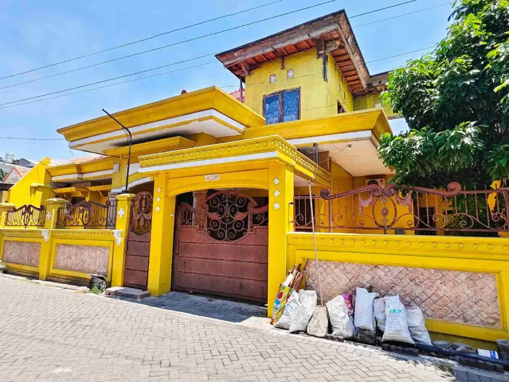 Rumah Style Classic Perlu Renovasi Lokasi Karah Jambangan Surabaya
