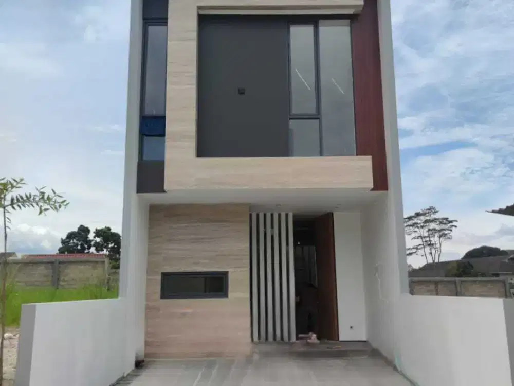 Rumah Lux Minimalis Modern Murah di Setraduta Bandug