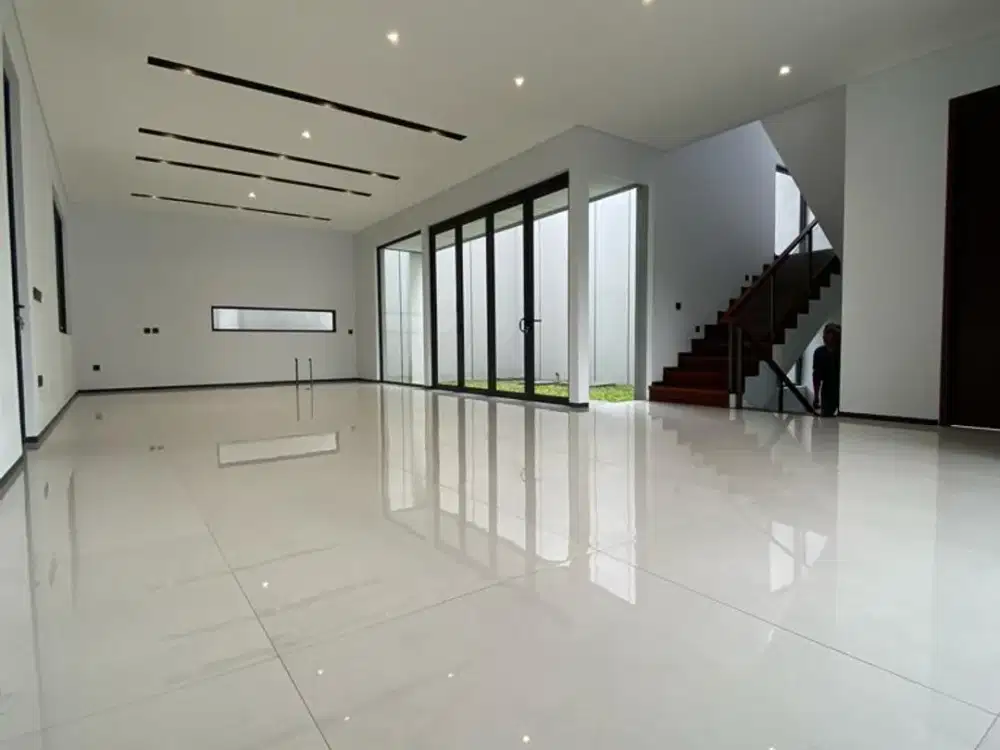 RUMAH MEWAH RUMAH BARU SETRADUTA BANDUNG