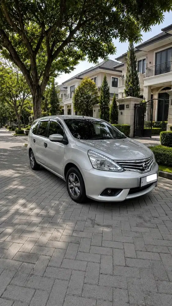 Grand Livina Matic 2018 KM LOW70rb record Nissan W tangan Pertama