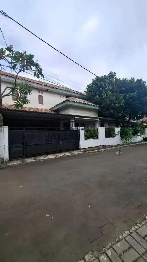 Dijual Rumah Dibawah Pasaran Perumahan Bumi Jatiwaringin Kota Bekasi