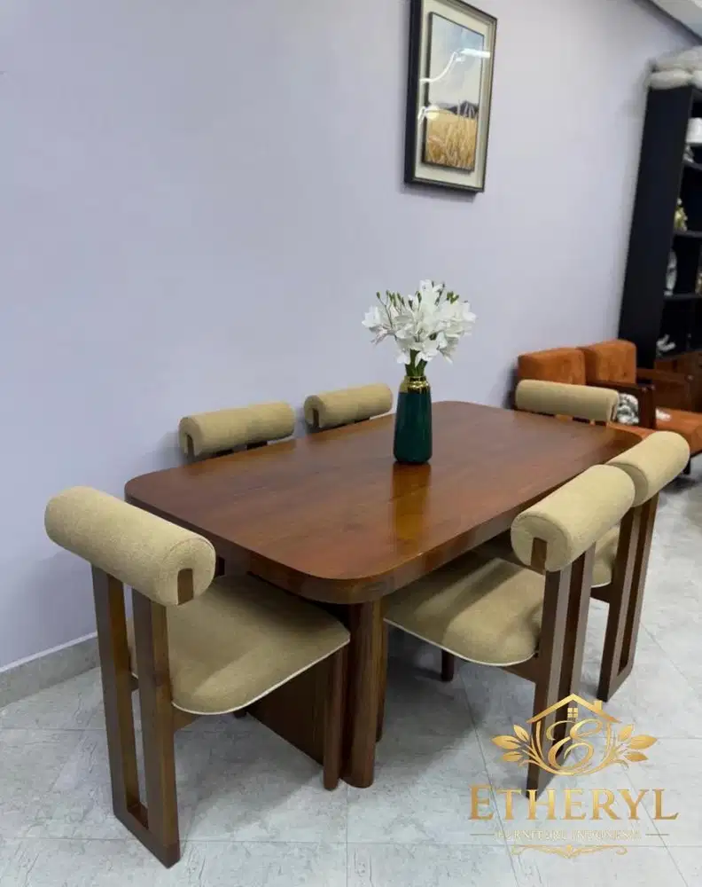 One Set Meja Makan Modern