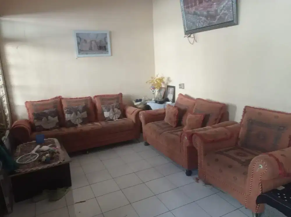 Kulkas dan Sofa full set