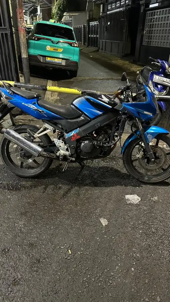 Honda cbr 150 2008