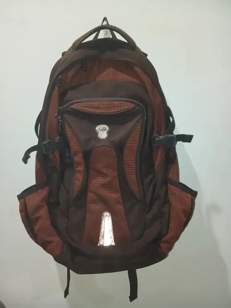 Tas punggung eiger original