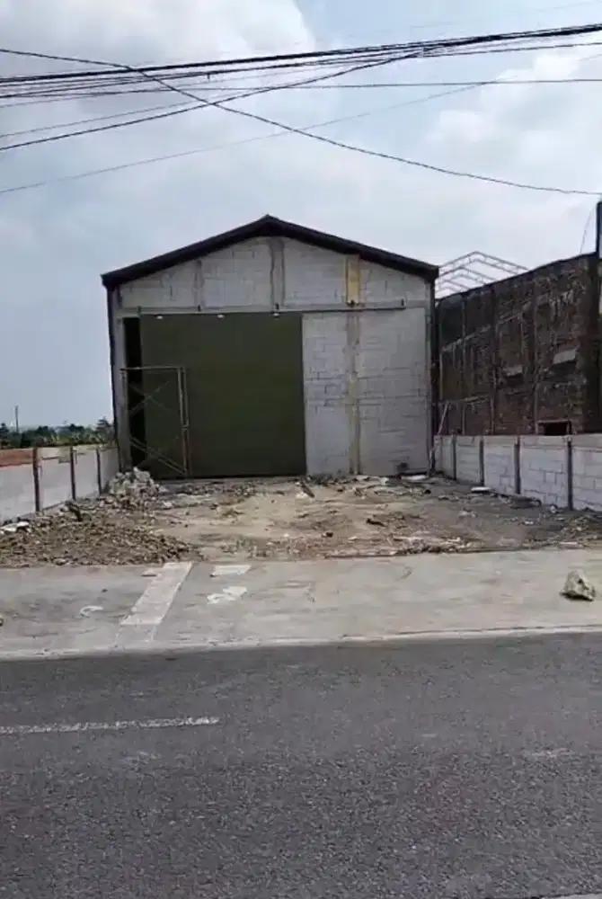 Jual Gudang di Mrisi Jalan Kasongan