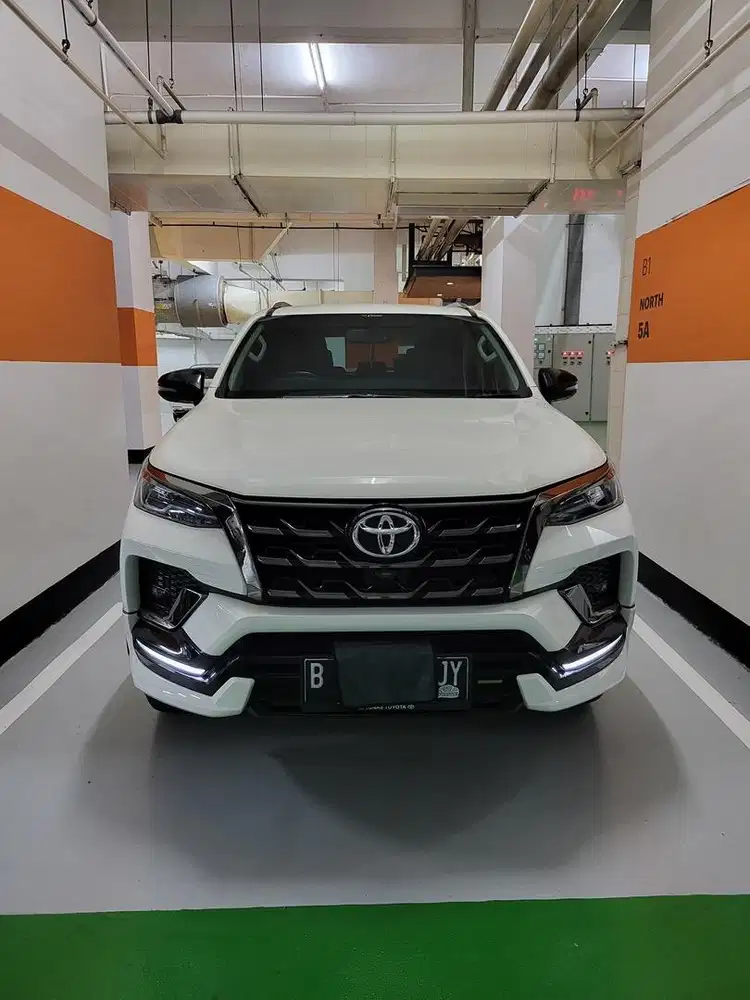 Dijual Toyota Fortuner 2.4 GR sport 2021