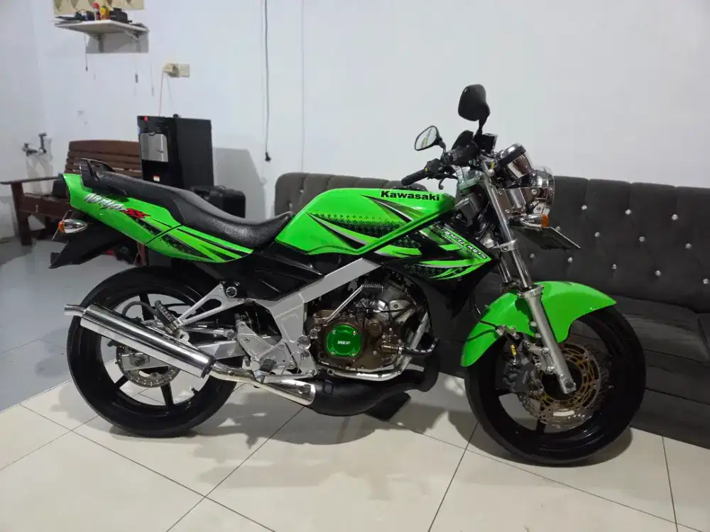 Ninja SS asli tahun 2012 Shuriken pajak On