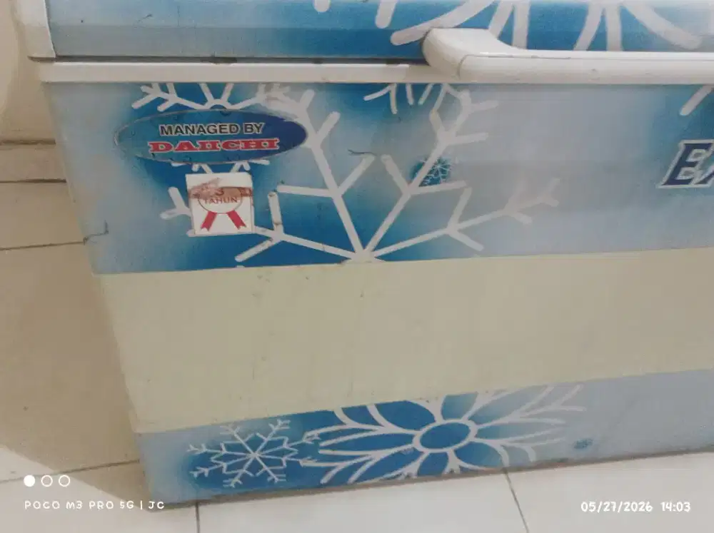 Freezer daimitsu 600liter