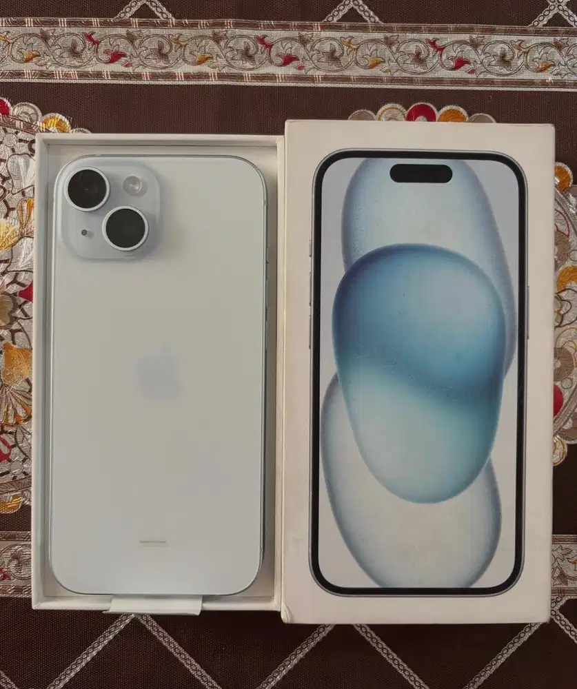 Iphone 15 basic ibox garansi panjang